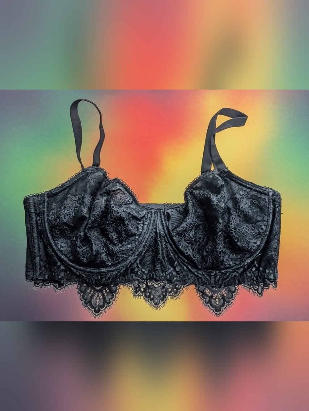 Victoria's Secret Black Lace Underwire Bra with Scalloped Hem